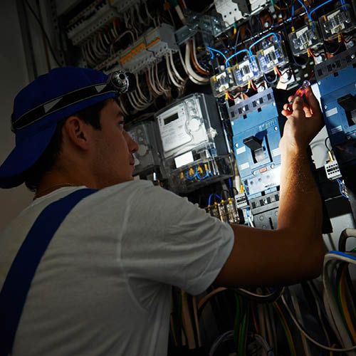 🔴#خرید
   🏙شهر: هامبورگ ، آلمان
   توضیحات: 🏙شهر: هامبورگ ، آلمان
توضیحات: 🔌 خدمات تخصصی برق ساختمان 🔌

✅ اجرای کامل سیم‌کشی و کابل‌کشی ساختمان‌های مسکونی، اداری و تجاری
✅ نصب و راه‌اندازی تابلو برق، کلید و پریز، فیوز و روشنایی
✅ رفع عیب و تعمیرات فوری برق ساختمان

✅ نورپردازی  داخلی و محوطه
✅ نصب دوربین مداربسته و آیفون تصویری

   👤 ارتباط با شخص |
@hamshahri_alman
صفحه پذیرنده و کاربر آگهی 