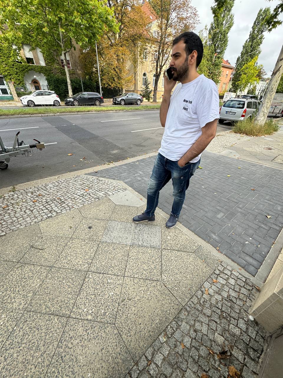 
@hamshahri_alman
صفحه پذیرنده و کاربر آگهی 