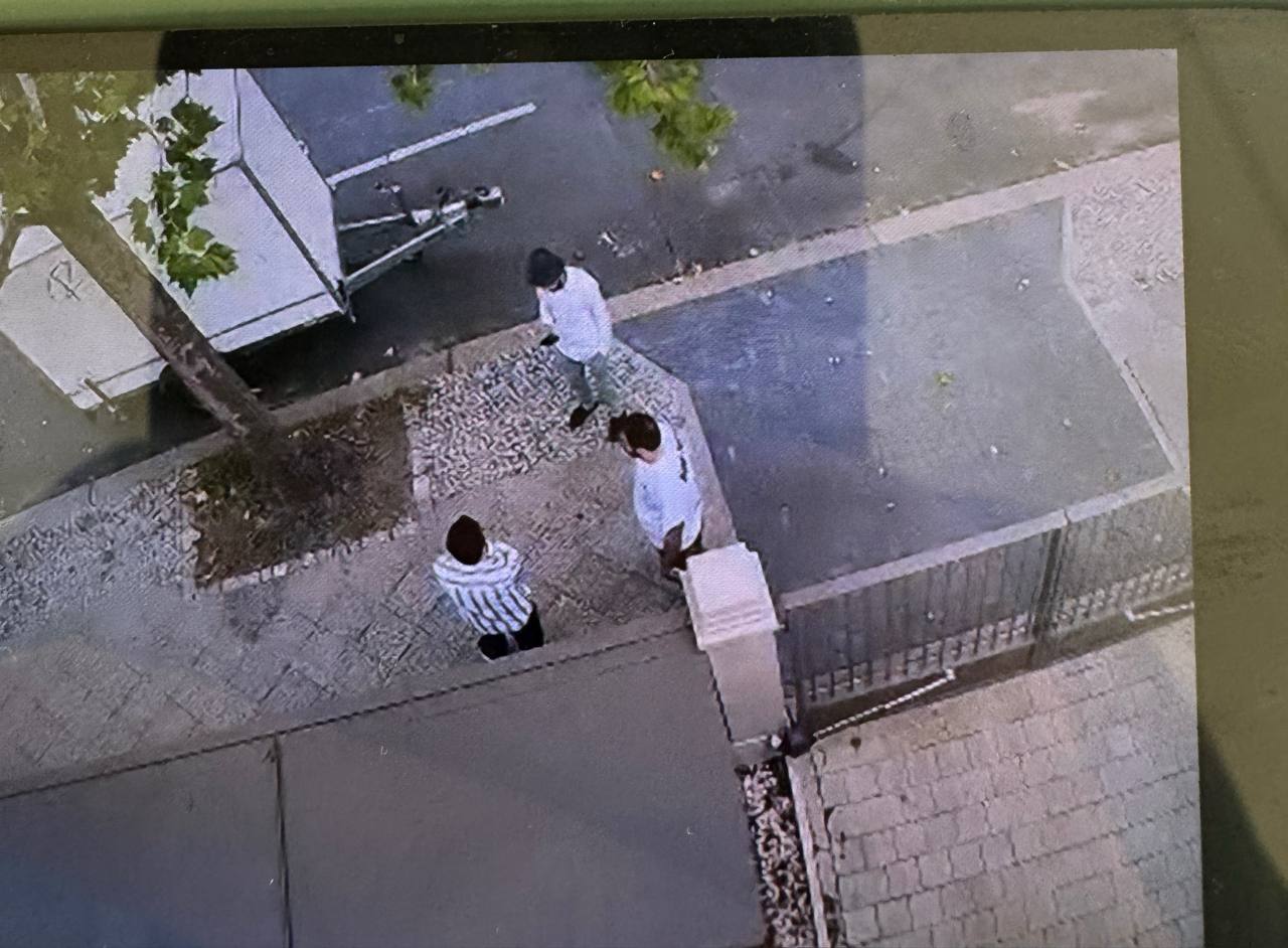 
@hamshahri_alman
صفحه پذیرنده و کاربر آگهی 