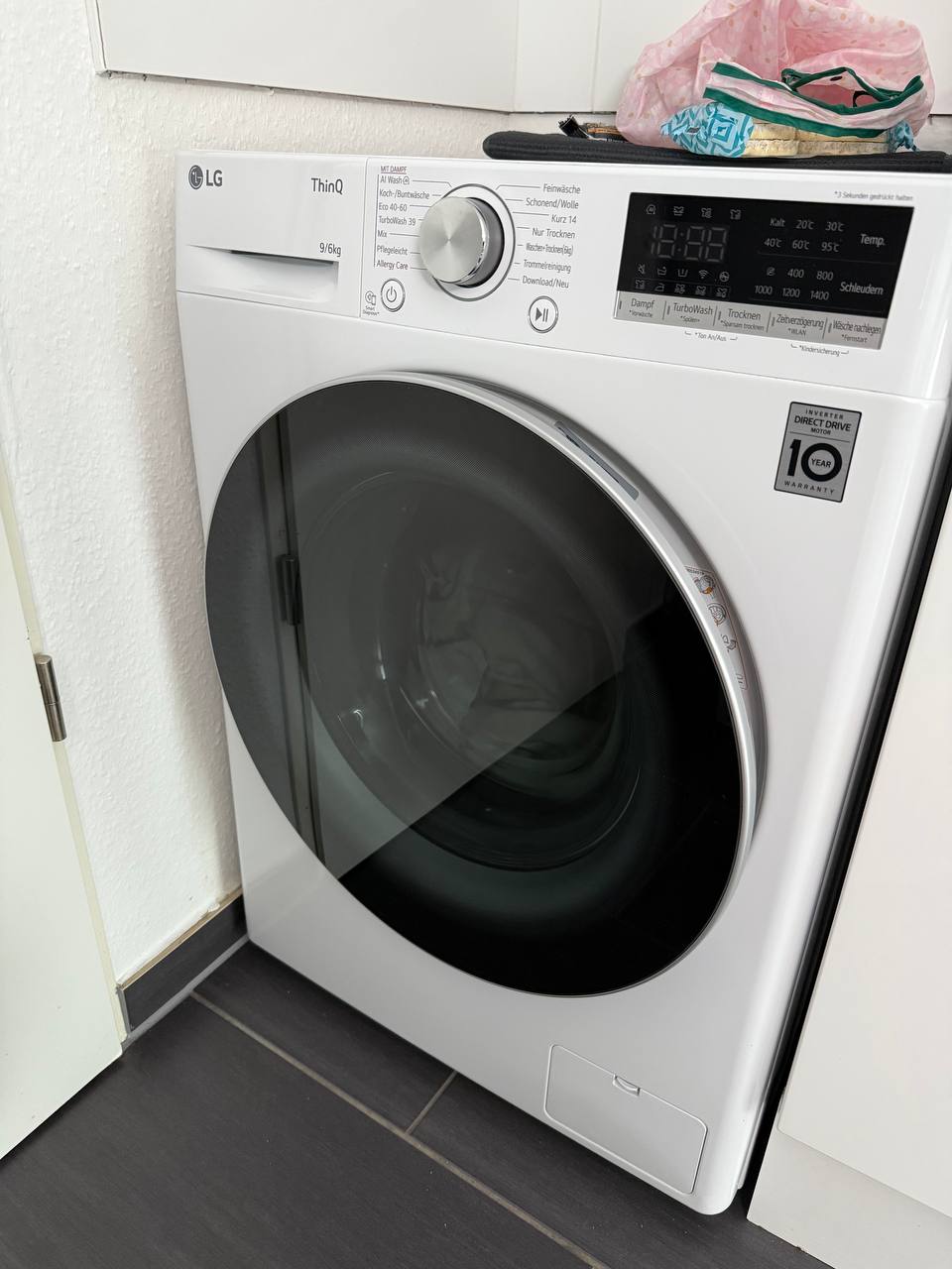 🔵#فروش
   🏙شهر: کلن ، آلمان
   توضیحات: وسایل خانه کاملا نو برای فروش در شهر کلن

   👤 ارتباط با شخص |
@hamshahri_alman