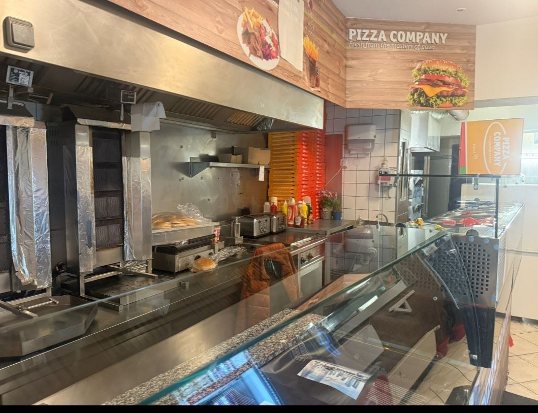 🔵#فروش
   🏙شهر: کلن ، آلمان
   توضیحات: 🔵#فروش
🏙شهر: کلن ، آلمان
توضیحات: مغازه پیتزا فروشی و Dünner در شهر Badgodesberg به فروش میرسد با تمام وسایل در بهترین جای شهر

   👤 ارتباط با شخص |
@hamshahri_alman
صفحه پذیرنده و کاربر آگهی 