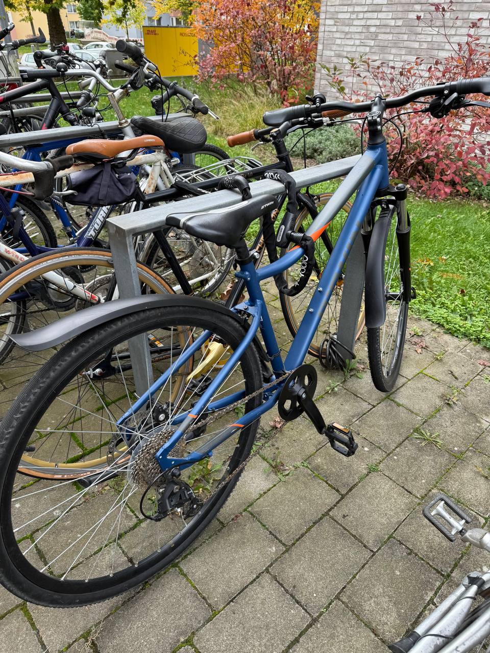 🔵#فروش
   🏙شهر: فرانکفورت ، آلمان
   توضیحات: دوچرخه ، ۲۲۰ یورو

   👤 ارتباط با شخص |
@hamshahri_alman
صفحه پذیرنده و کاربر آگهی 