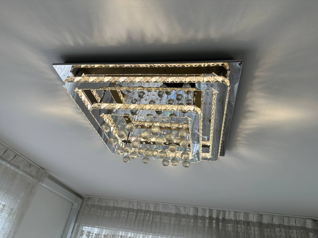 🔵#فروش
   🏙شهر: دوسلدورف ، آلمان
   توضیحات: فروش فوری لامپ سقفی کریستال LED به ابعاد ۷۵x۷۵ سانتی متر به دلیل تغییر دکوراسیون

   👤 ارتباط با شخص |
@hamshahri_alman
صفحه پذیرنده و کاربر آگهی 