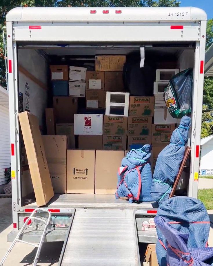 🔵#فروش
   🏙شهر: مونیخ ، آلمان
   توضیحات: 🚚 اسباب‌کشی و خدمات منزل در آلمان 🇩🇪
💶 پرداخت از Jobcenter / Sozial / Agentur für Arbeit با فاکتور رسمی
🔧 خدمات:
▪️حمل و نقل وسایل
▪️نصب کابینت و مبلمان
▪️نقاشی و بازسازی
▪️کاغذدیواری و لوازم برقی

✨ راحت، مطمئن و در سراسر آلمان 📍

   👤 ارتباط با شخص |
@hamshahri_alman
صفحه پذیرنده و کاربر آگهی 