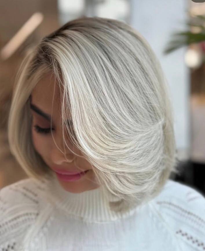 🔵#فروش
   🏙شهر: هامبورگ ، آلمان
   توضیحات: با سلام رنگ و‌مش کار هستم بصورت تخصصی و حرفه ای
با سابقه کار در سالن های برند تهران
این پیج من هست میتونید نمونه کارهامو ببینید و از طریق دایرکت یا واتس اپ در خدمتتون هستم
Mojde.hair.color
این هفته ۵۰ درصد اف ویژه داریم  روی رنگ و‌لایت
همراه با کوتاهی رایگان

   👤 ارتباط با شخص |
@hamshahri_alman
صفحه پذیرنده و کاربر آگهی 