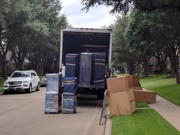 🔴#خرید
   🏙شهر: کلن ، آلمان
   توضیحات: 🟥🟧🟨شرکت باربری 
خدمات ویژه ما:

🛑نصب کابینت و تجهیزات آشپزخانه
🛑اسباب‌کشی و جابجایی لوازم خانگی
🛑نصب کمد و تخت‌خواب
رنگ‌آمیزی و نصب کاغذ دیواری
🛑نصب دستگاه‌های برقی

🔴 امکان دریافت هزینه از جاب‌سنتر، سوسیال یا Agentur für Arbeit با فاکتور رسمی.
@Dari00ush

   👤 ارتباط با شخص |
@hamshahri_alman
صفحه پذیرنده و کاربر آگهی 