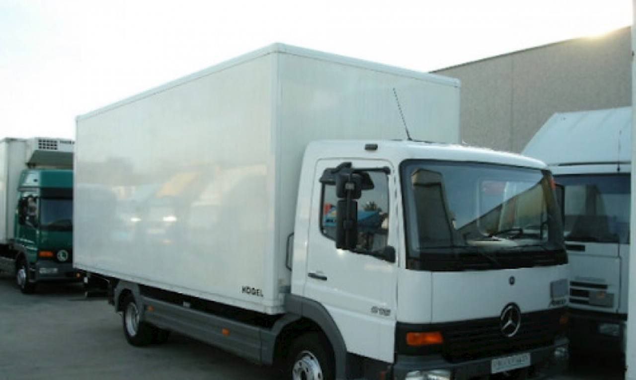 🔵#فروش
   🏙شهر: کلن ، آلمان
   توضیحات: 🔴⚫️🔴🔴Firma Umzug Sahdi  در سراسر آلمان اسباب کشی 
❇️ بسته‌بندی با کارتن  و ضربه گیر
❇️جمع و جور کردن ضایعات بزرگ و کوچک 
❇️رنگ آمیزی و گچ کاری حرفه ای
❇️نصب کابینت و تجهیزات آشپزخانه 
❇️جابجایی خانگی و اداری، 
❇️ قیمت شفاف + فاکتور رسمی (Rechnung) و پیش‌فاکتور (Angebot)
015756413433 تماس مستقیم

   👤 ارتباط با شخص |
@hamshahri_alman
صفحه پذیرنده و کاربر آگهی 